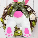 Easter Bunny Butt Wreath Decorations Rabbit Wreath with Ears Door Decor Easter Spring Home Decor Hanging Welcome Sign Garland for Front Door Farmhouse Indoor Outdoor Supplies
