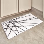 iDesign 17310 Abstract Bath Mat Machine Washable Microfiber Accent Rug for Bathroom Kitchen Bedroom Office Kid's Room 34 x 21 Black and White
