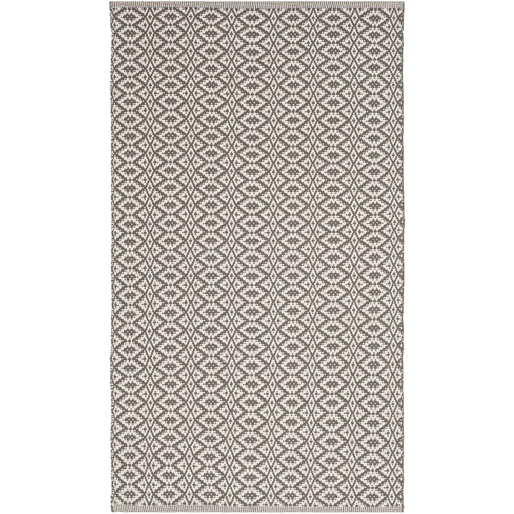 Safavieh Montauk Collection MTK716A Handmade Cotton Accent Rug 2'3 x 5' Ivory Grey