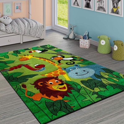 Kid´s Rug for Nursery with Jungle Animals in Green Size: 2'8" x 4'11"