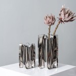 GAOXIAOMEI Modern Silver Sculptural Table Vase,Decorative Stainless Steel Metal Flower Container,Flower Centerpiece for Home Decor Wedding Party Decor Accent Flower Vase