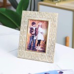 Kimdio 4x6 Picture Frames Resin Table Frame Rustic Photo Frame with High Definition Glass for Wall or Tabletop Display Gold+White